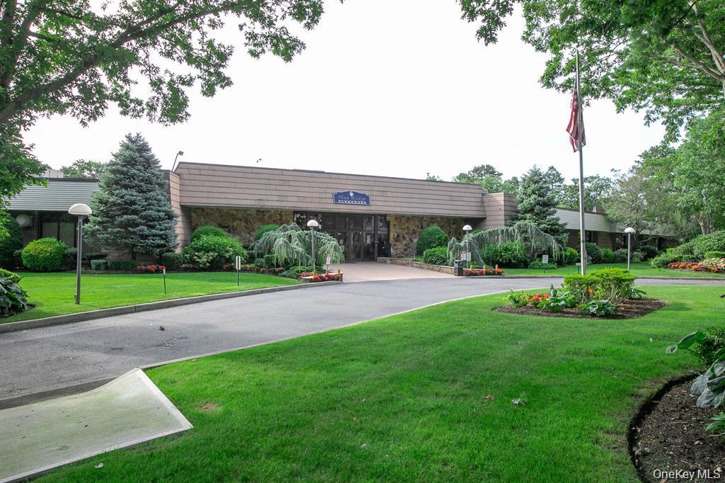 #12 photo, 586 Blue Ridge Drive, מחוז סאפוק Medford , NY 11763