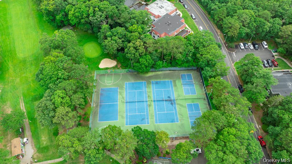 #15 photo, 586 Blue Ridge Drive, מחוז סאפוק Medford , NY 11763