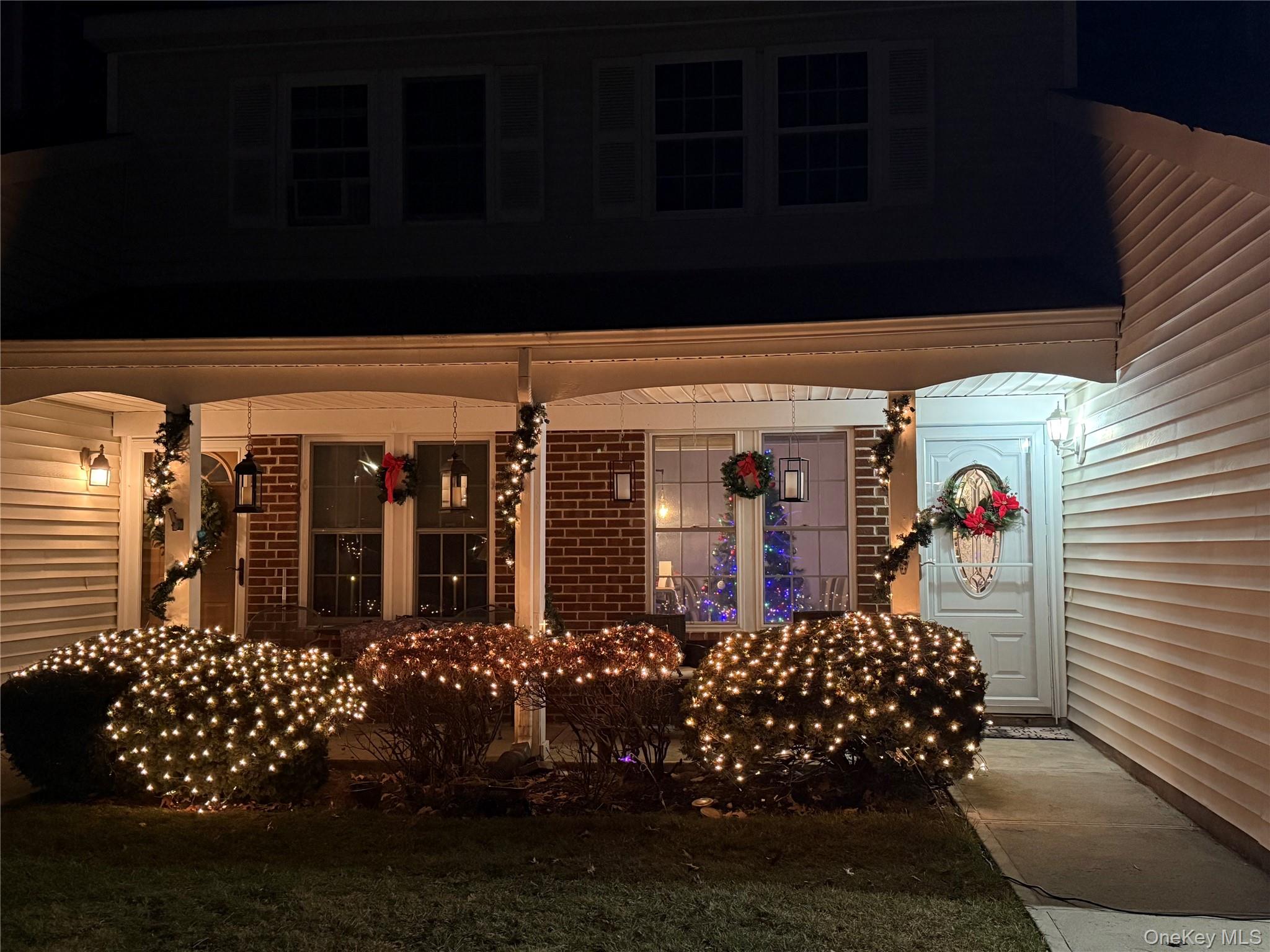 #1 photo, 189 Haddon Hollow Court, 东长岛 Middle Island , NY 11953