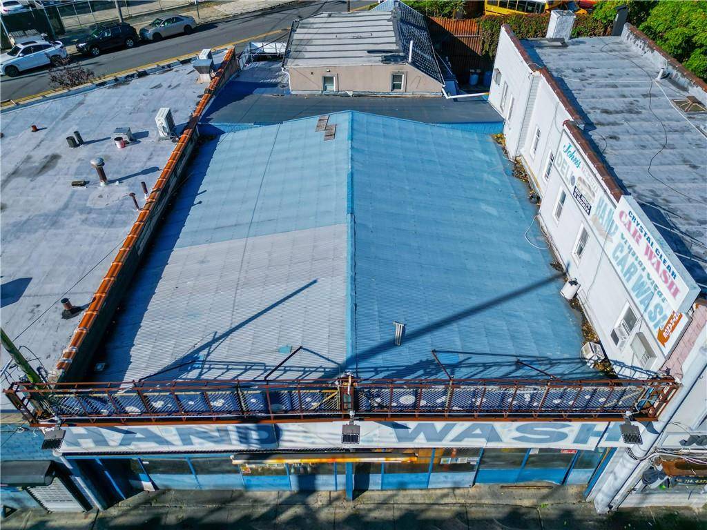 #4 photo, 2442 Stillwell Ave, ब्रुकलीन Bath Beach , NY 11223