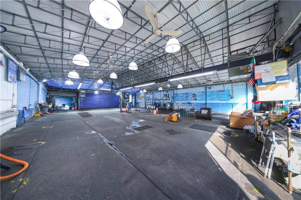 #9 photo, 2442 Stillwell Ave, ब्रुकलीन Bath Beach , NY 11223