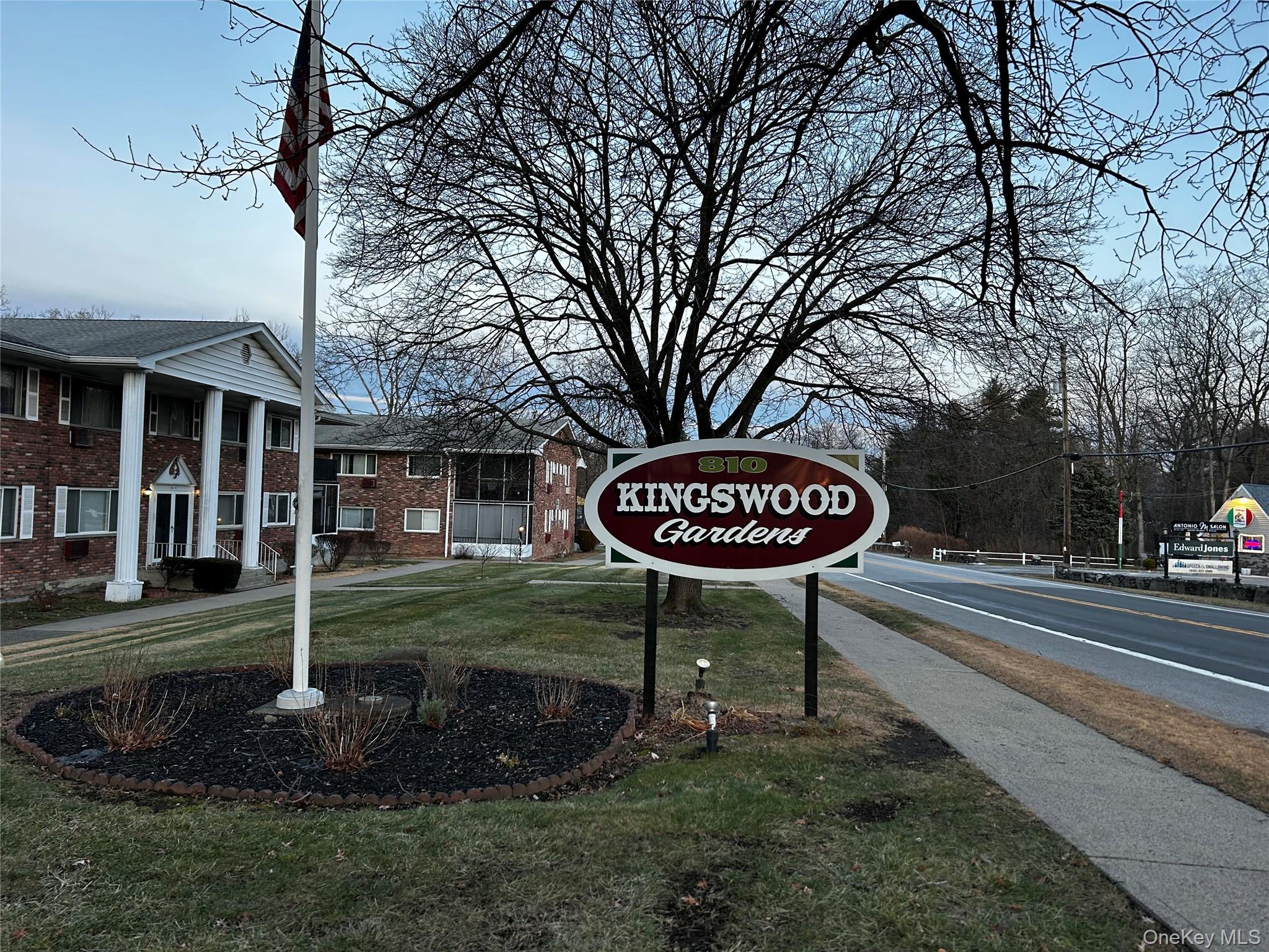 #2 photo, 810 Blooming Grove Turnpike, New Windsor , NY 12553