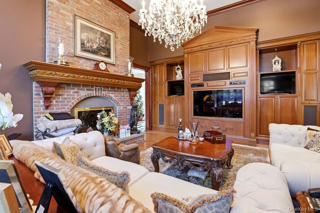 #14 photo, 1 Beech Tree Lane, Нассау ‖ Brookville , NY 11545