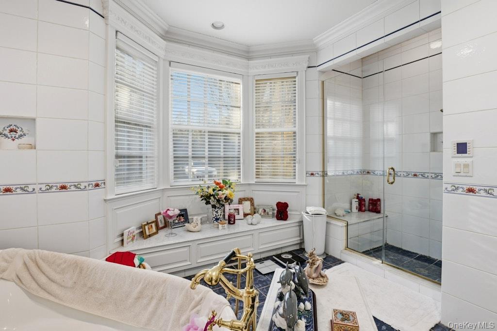 #19 photo, 1 Beech Tree Lane, Нассау ‖ Brookville , NY 11545