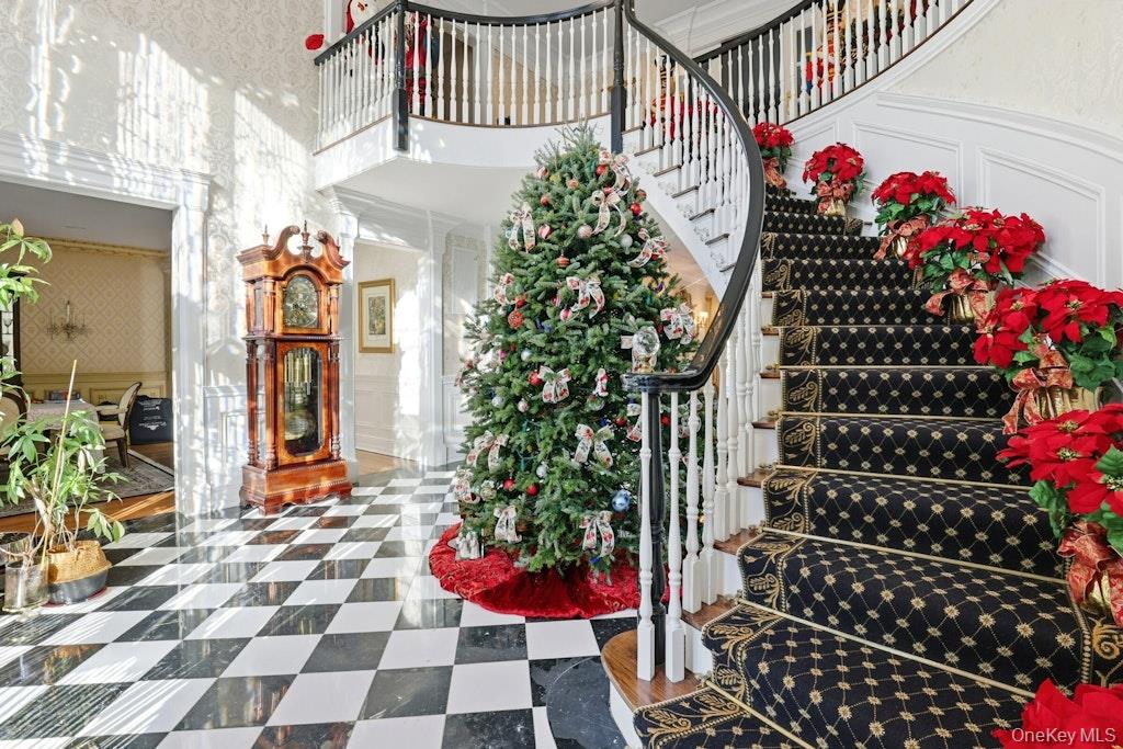 #4 photo, 1 Beech Tree Lane, Нассау ‖ Brookville , NY 11545