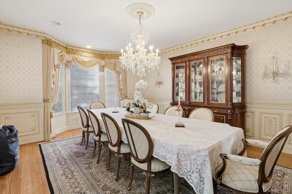 #7 photo, 1 Beech Tree Lane, Нассау ‖ Brookville , NY 11545