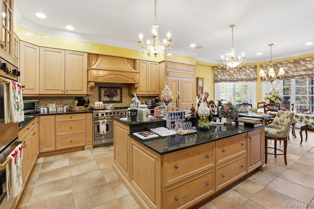 #9 photo, 1 Beech Tree Lane, Нассау ‖ Brookville , NY 11545