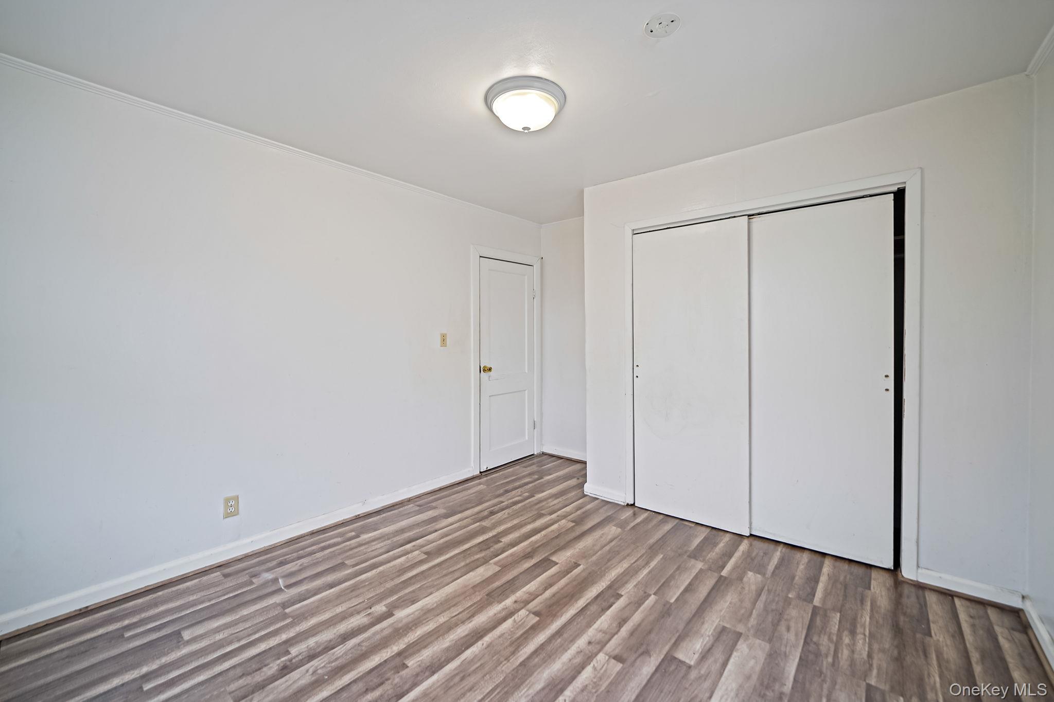 #15 photo, 67 Orchard Street, Саффолк ‖ Lindenhurst , NY 11757