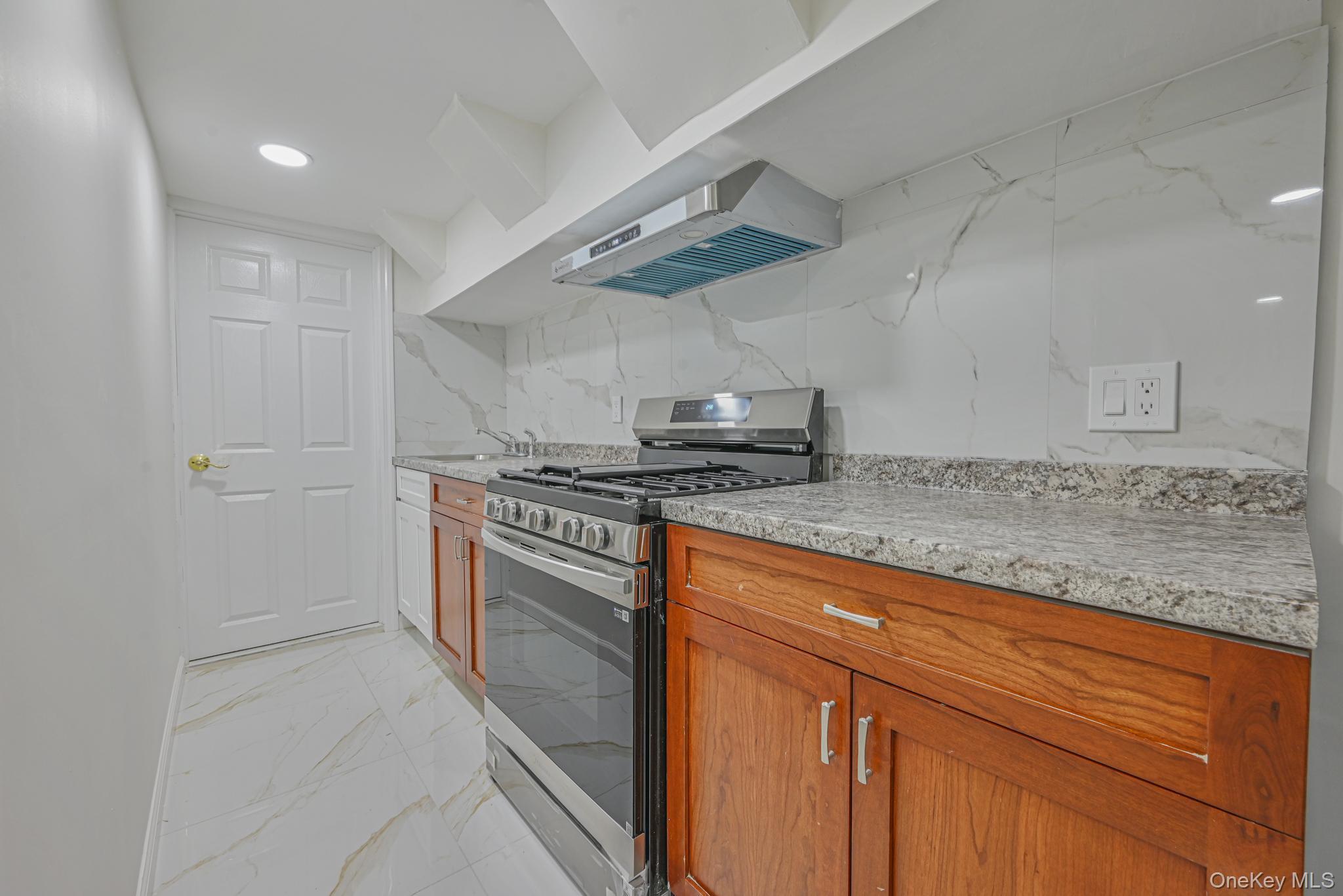 #14 photo, 100 Morris Parkway, Valley Stream , NY 11580