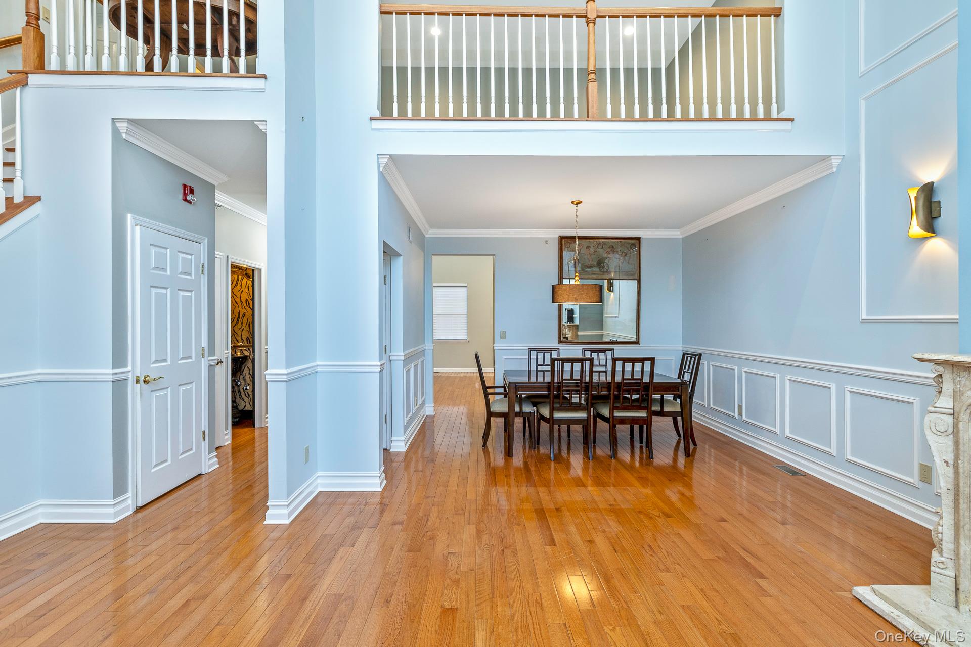 #5 photo, 45 Halley Lane, Саффолк ‖ Miller Place , NY 11764