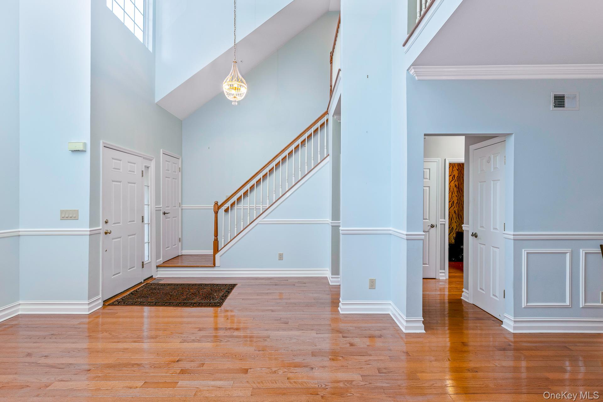 #7 photo, 45 Halley Lane, Саффолк ‖ Miller Place , NY 11764