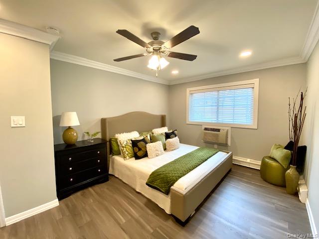 #8 photo, 315 Brook Avenue, سوفولك Bay Shore , NY 11706