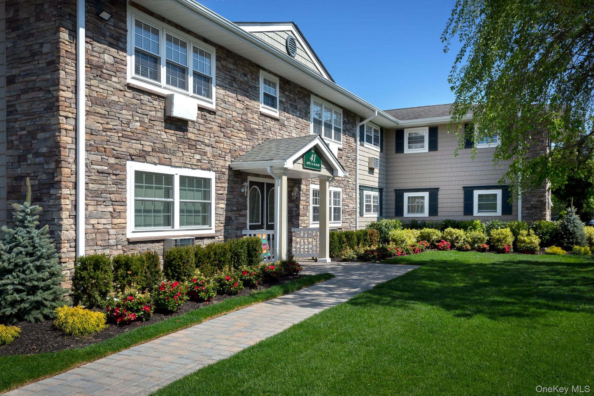 #1 photo, 817 Long Island Avenue, Deer Park , NY 11729