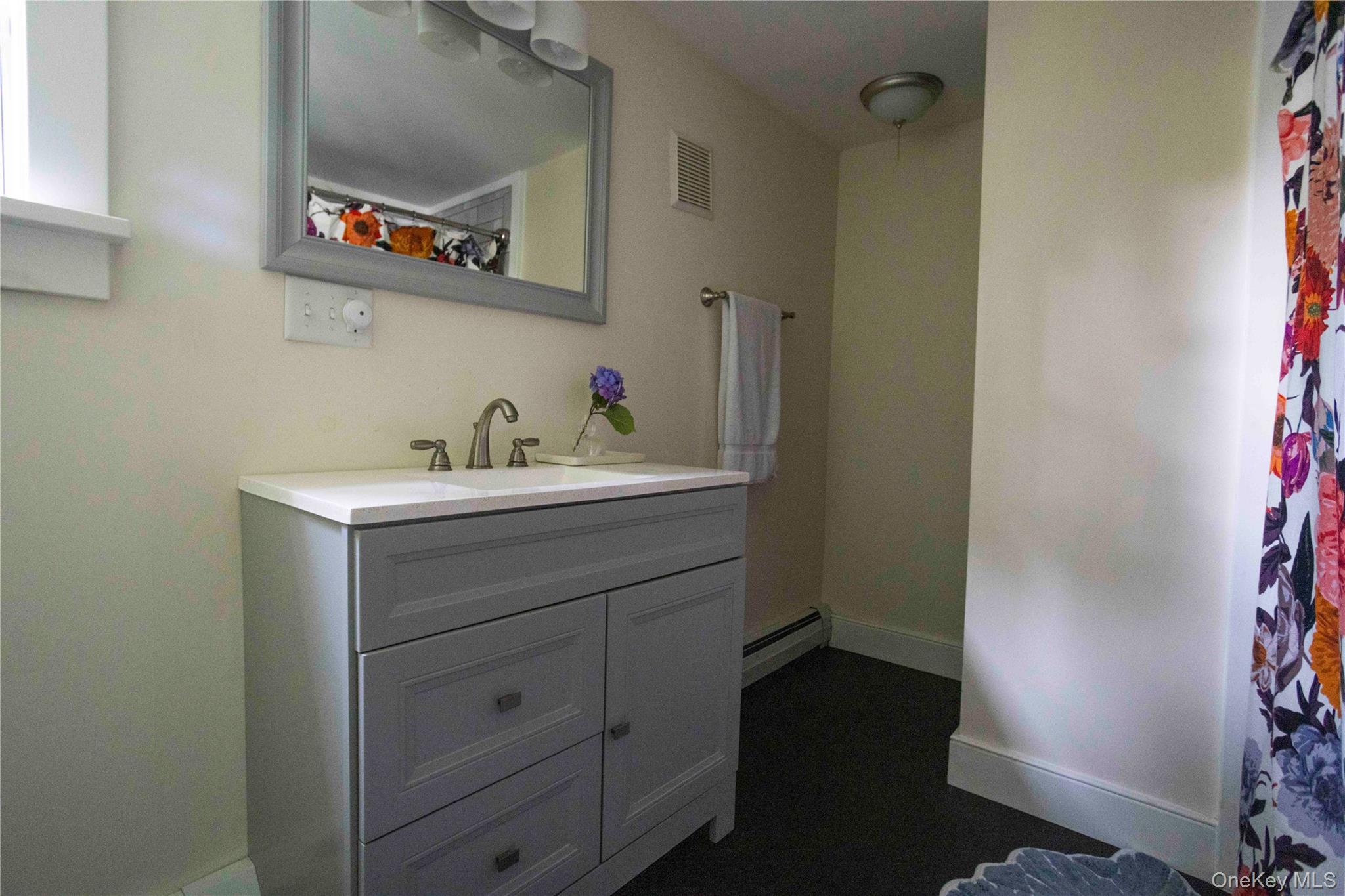 #12 photo, 2 Locust Street, Chatham , NY 12037