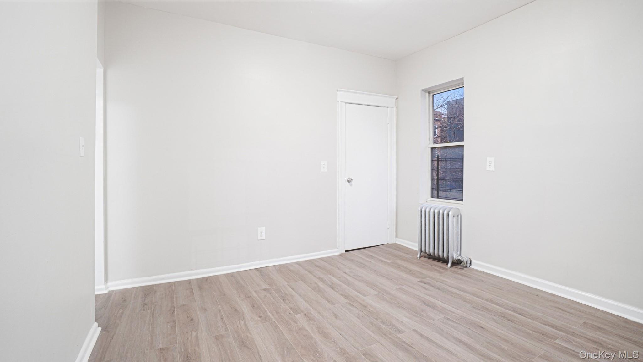 #12 photo, 1819 Palisade Place, Bronx , NY 10453