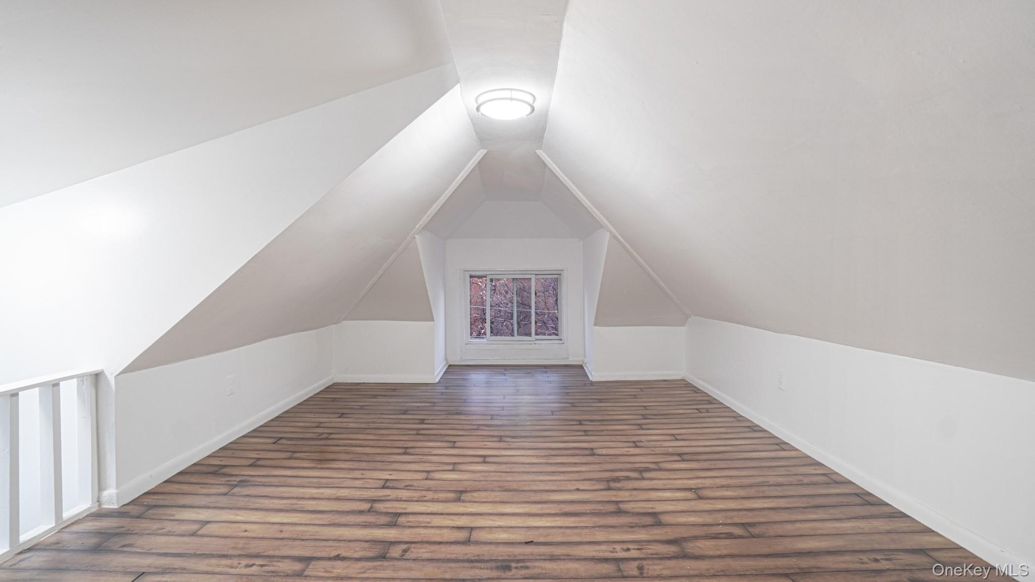 #18 photo, 1819 Palisade Place, Bronx , NY 10453