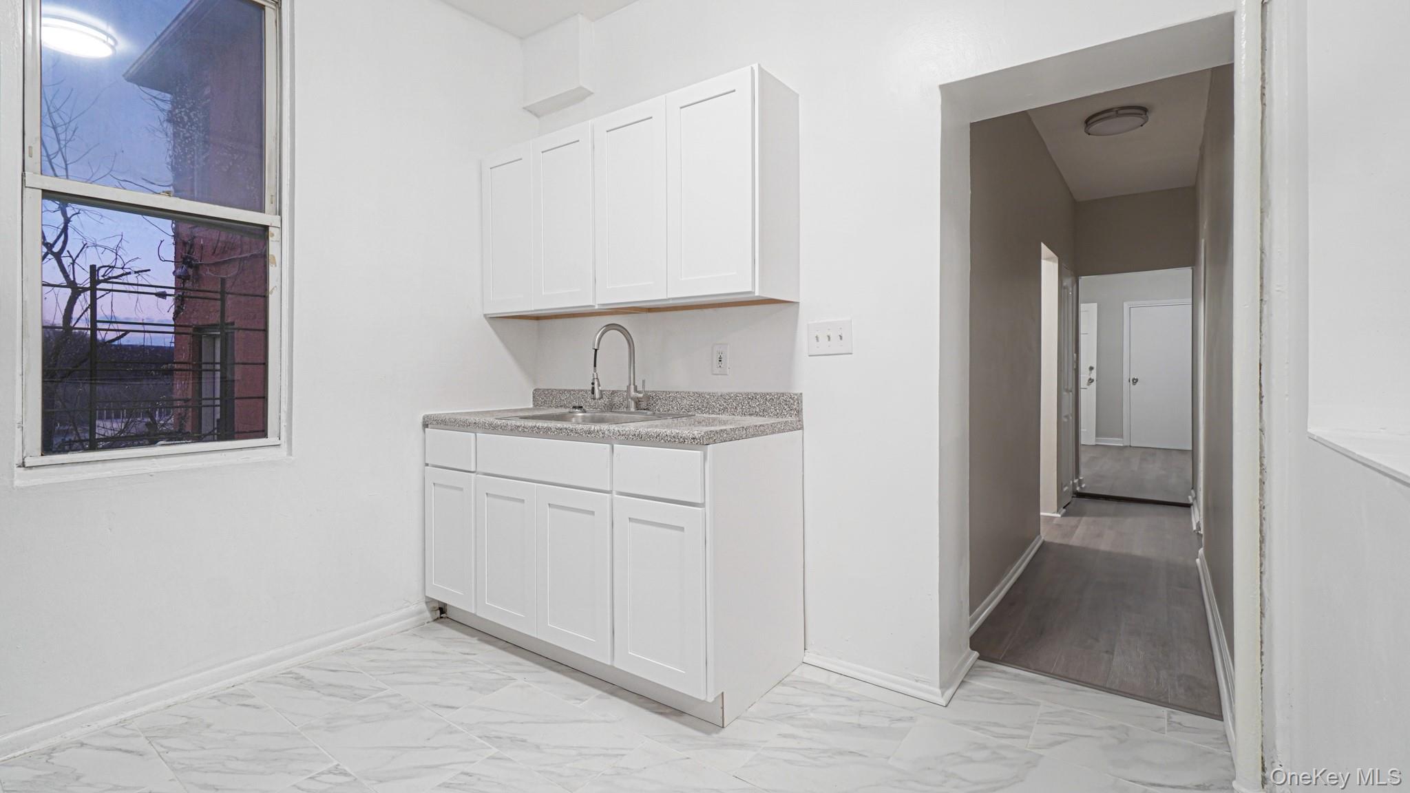 #9 photo, 1819 Palisade Place, Bronx , NY 10453