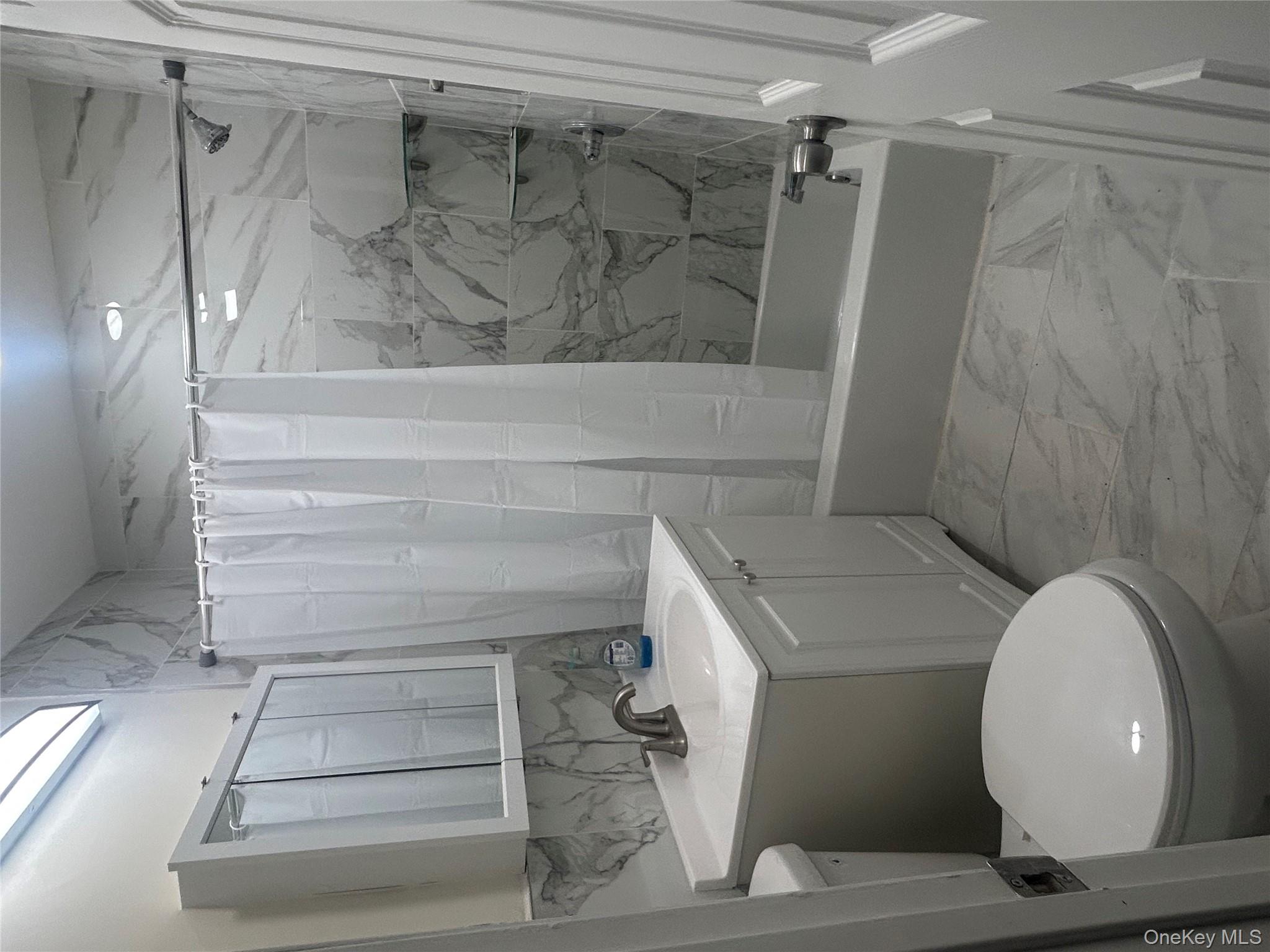 #11 photo, 33 Horatio Street, Yonkers , NY 10710