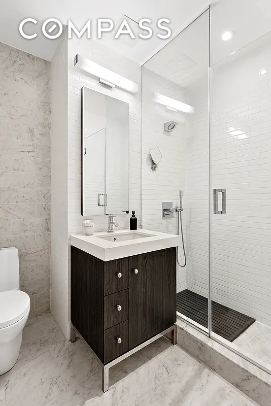 #8 photo, New York City, मैनहटन Hell's Kitchen , NY 10019