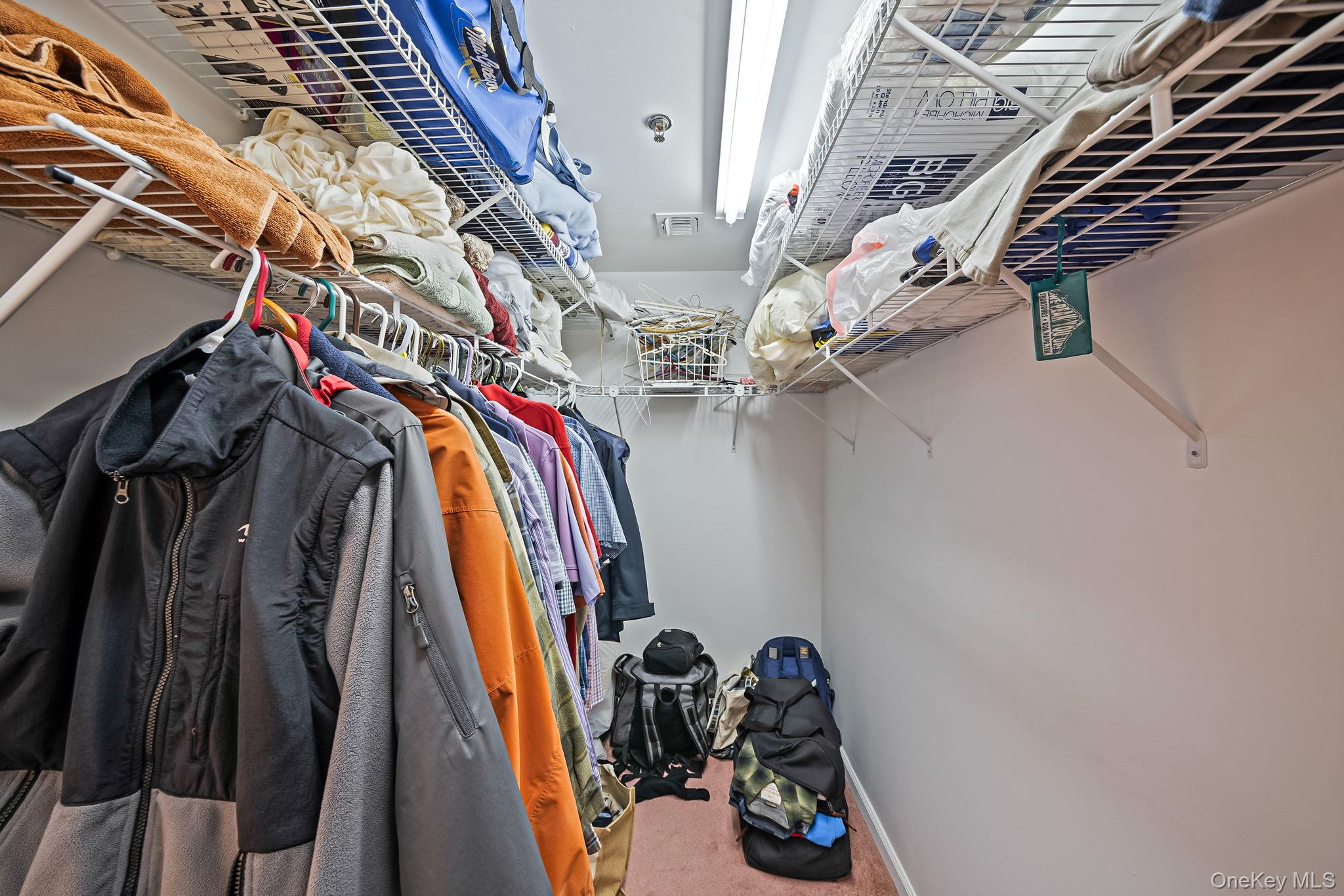 #20 photo, 2101 Nicole Drive, Port Jefferson Station , NY 11776