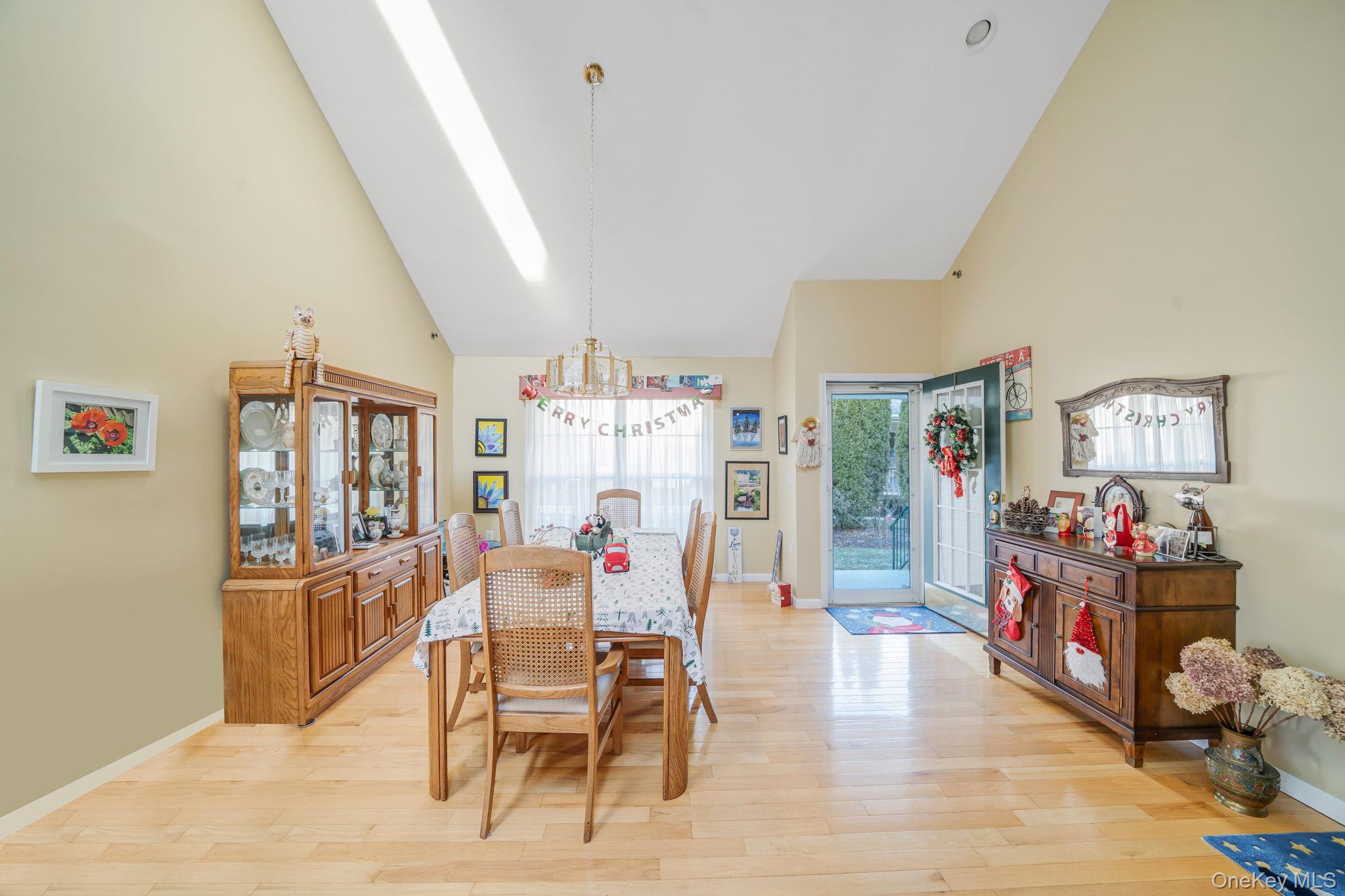 #5 photo, 2101 Nicole Drive, Port Jefferson Station , NY 11776