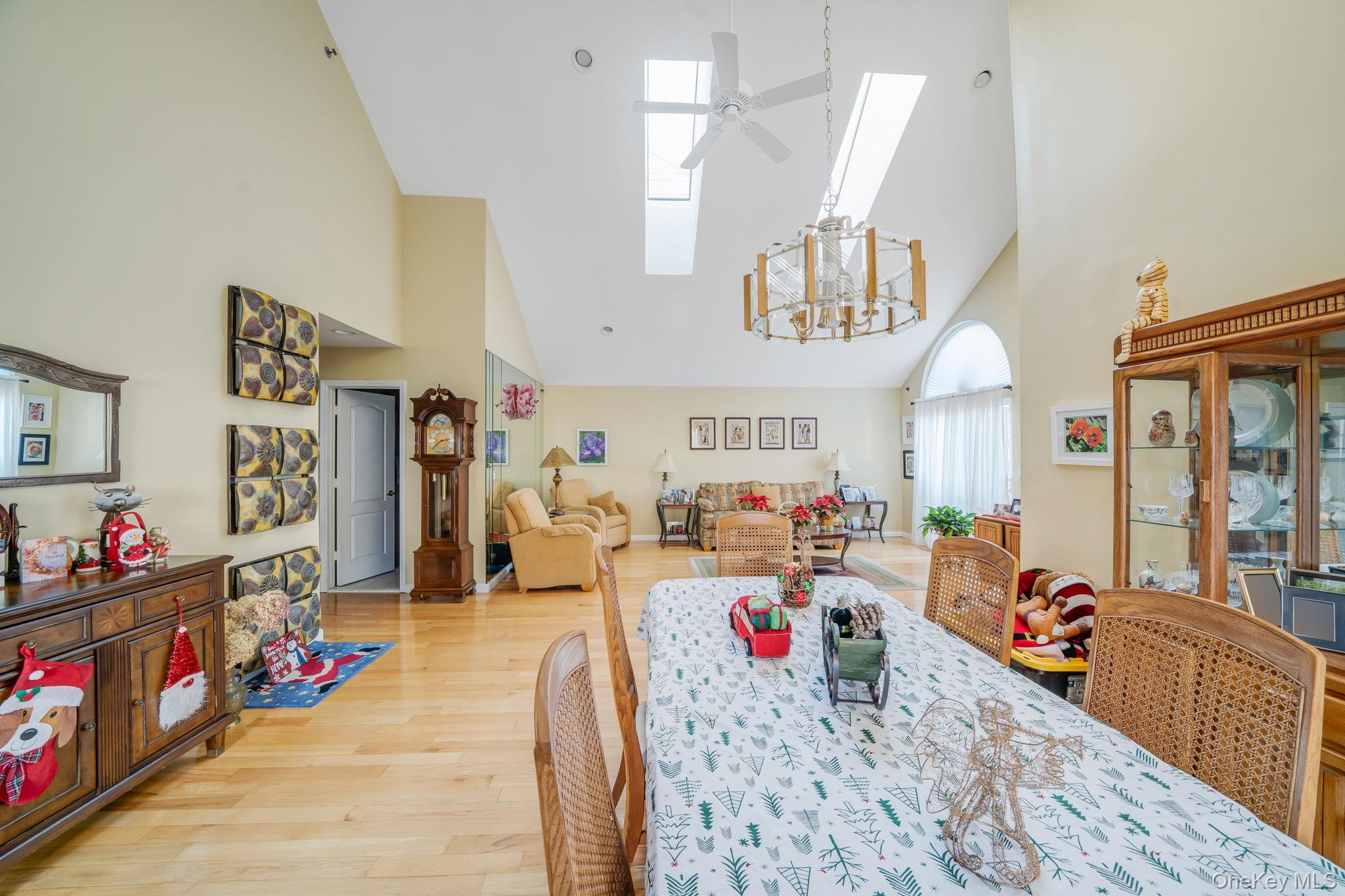 #6 photo, 2101 Nicole Drive, Port Jefferson Station , NY 11776