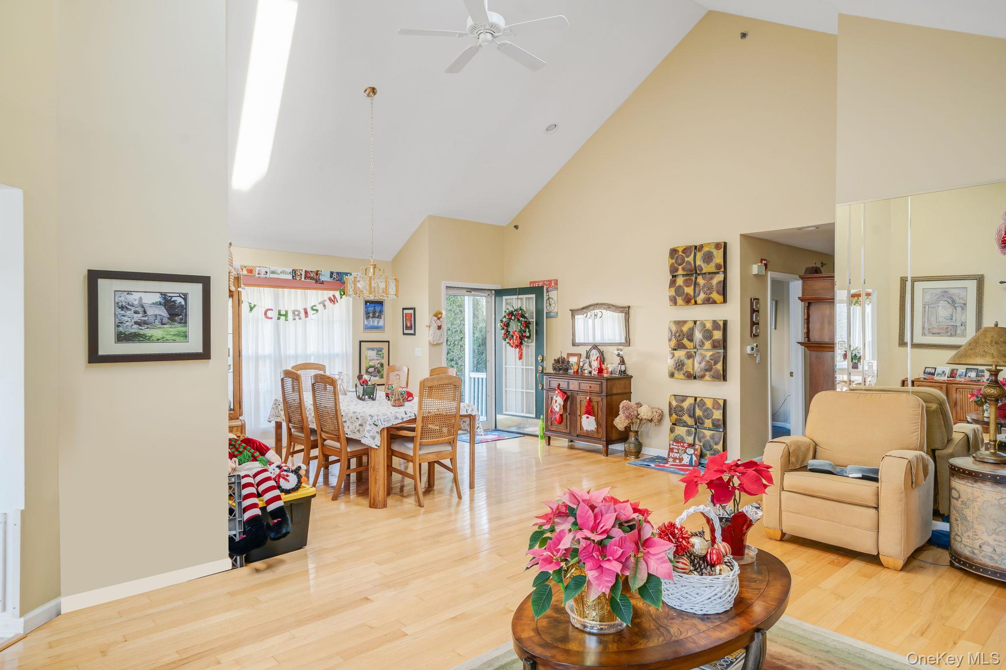 #7 photo, 2101 Nicole Drive, Port Jefferson Station , NY 11776