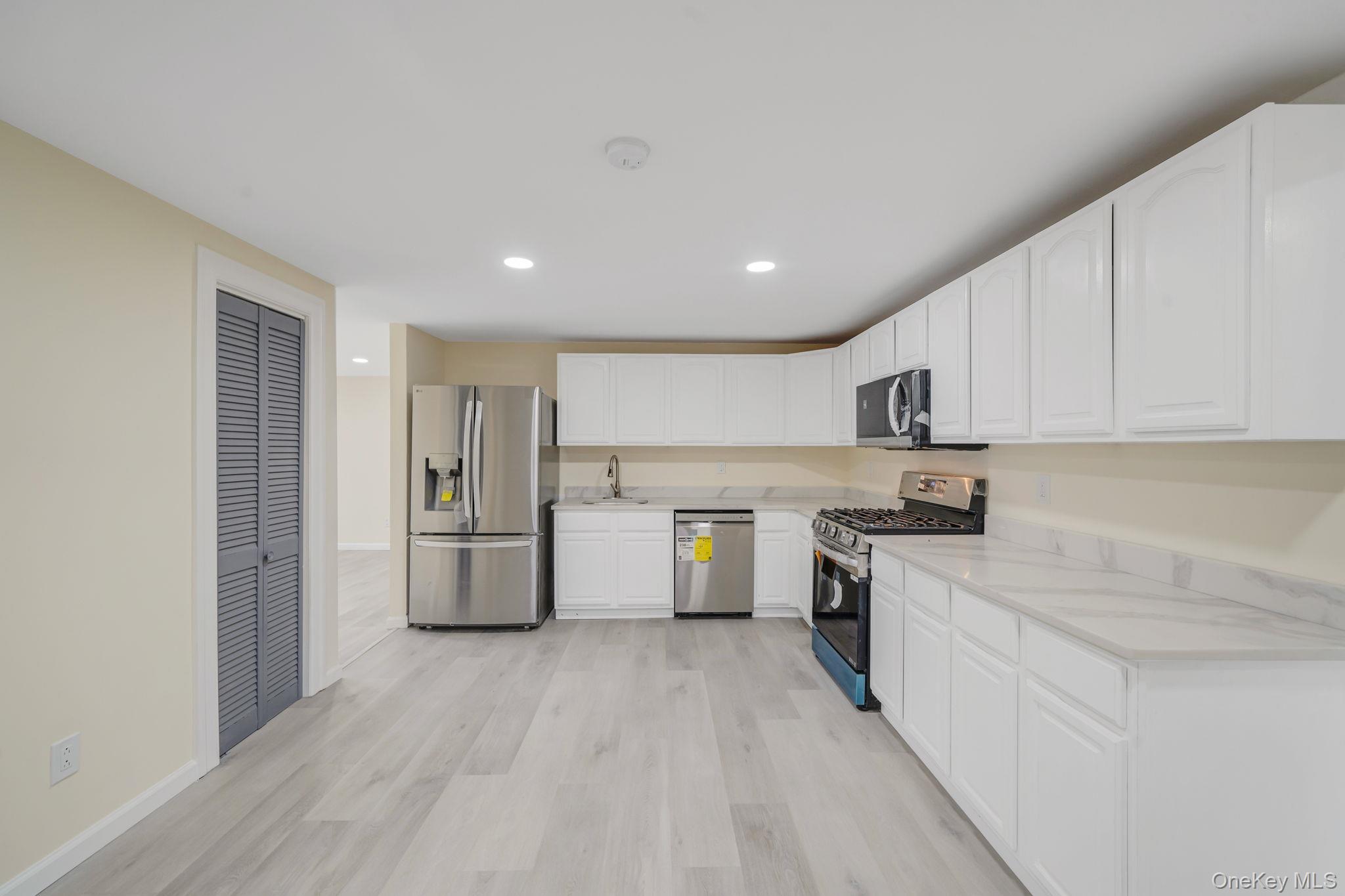 #10 photo, 20 Matsunaye, Medford , NY 11763