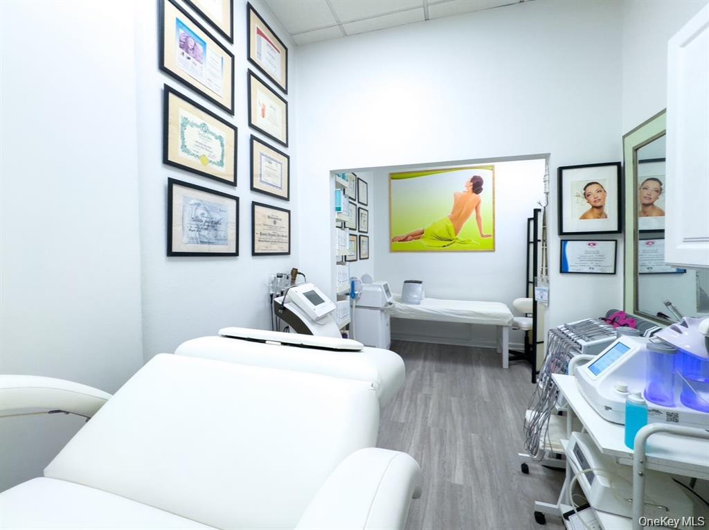 #7 photo, 32 N Main Street, Port Chester , NY 10573