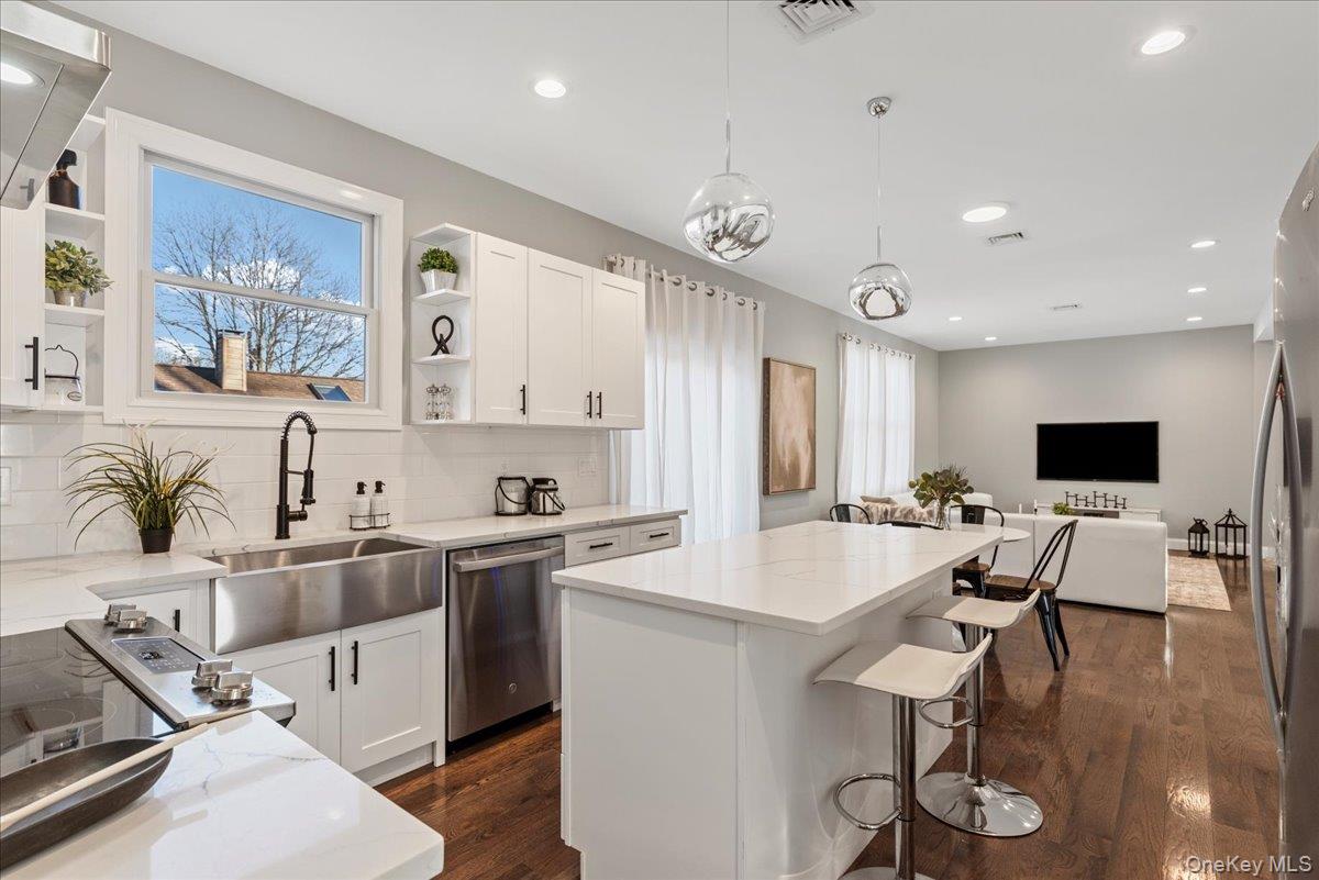 #8 photo, 91 Market Street, Mastic Beach , NY 11951