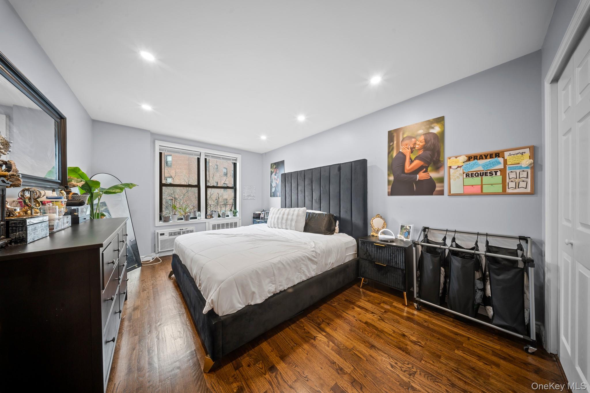 #16 photo, 5803 Calloway Street, كوينز Corona , NY 11368