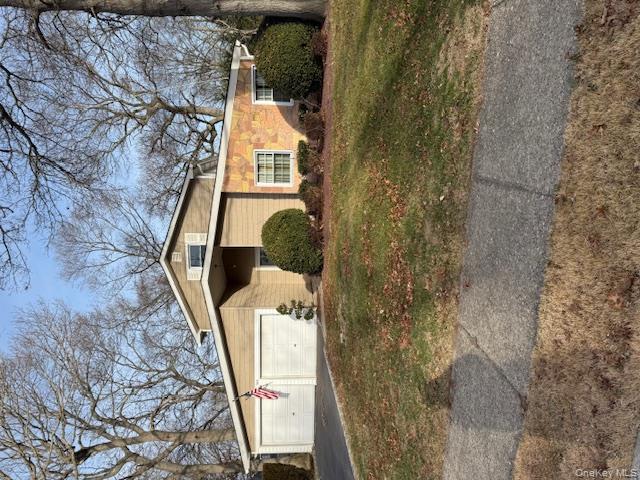 #1 photo, 5431 Expressway Drive, Holtsville , NY 11742