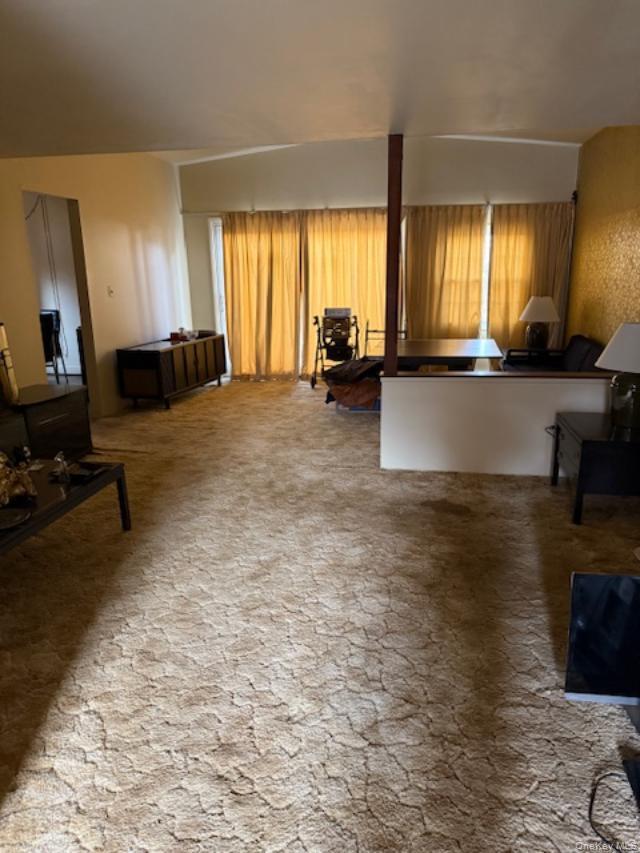 #7 photo, 5431 Expressway Drive, Holtsville , NY 11742