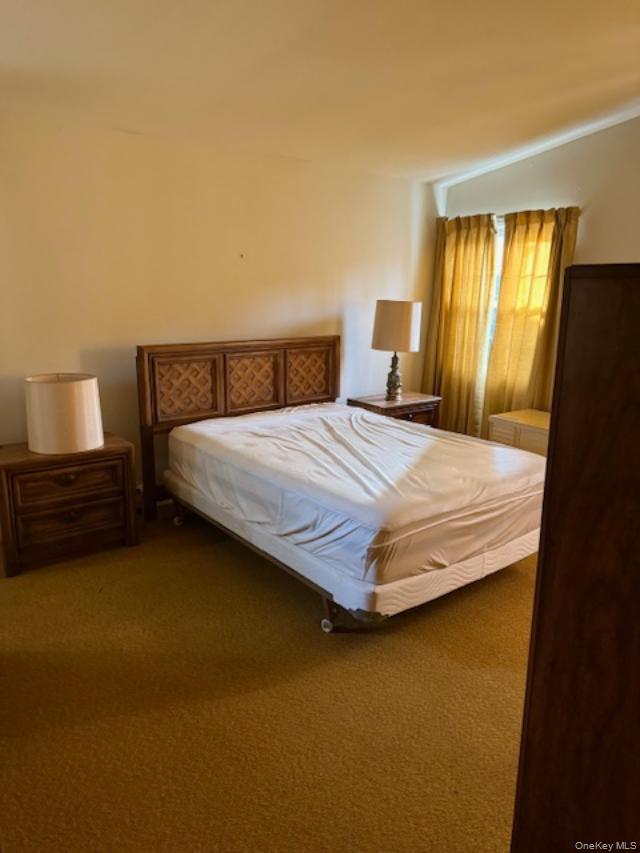 #8 photo, 5431 Expressway Drive, Holtsville , NY 11742