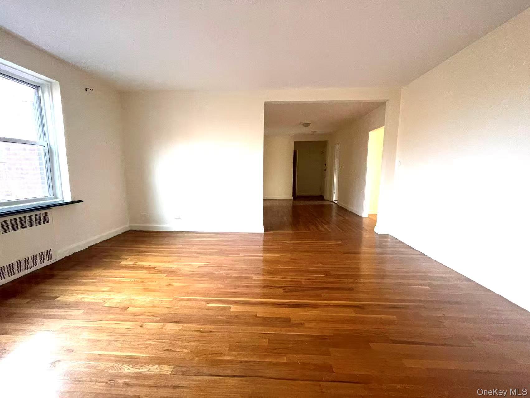 #5 photo, 147-37 38th Avenue, Flushing , NY 11354