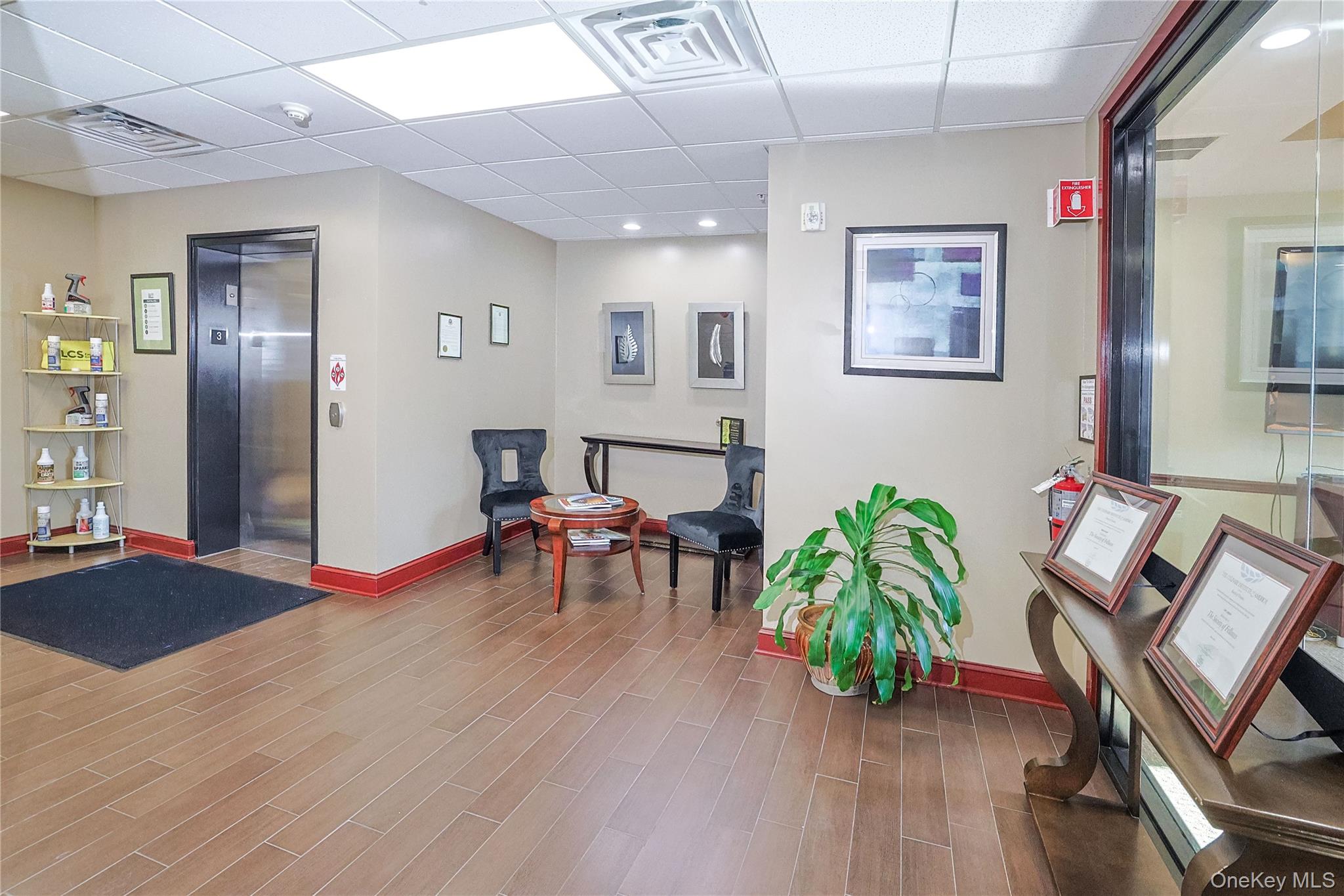 #7 photo, 36 Cottage Street, Poughkeepsie , NY 12601