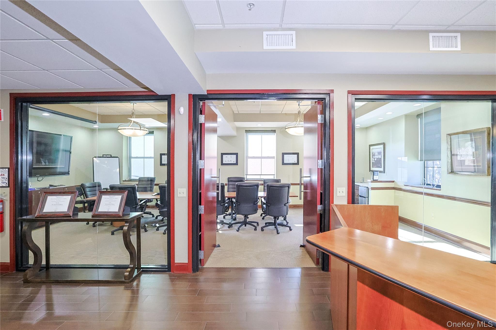 #8 photo, 36 Cottage Street, Poughkeepsie , NY 12601