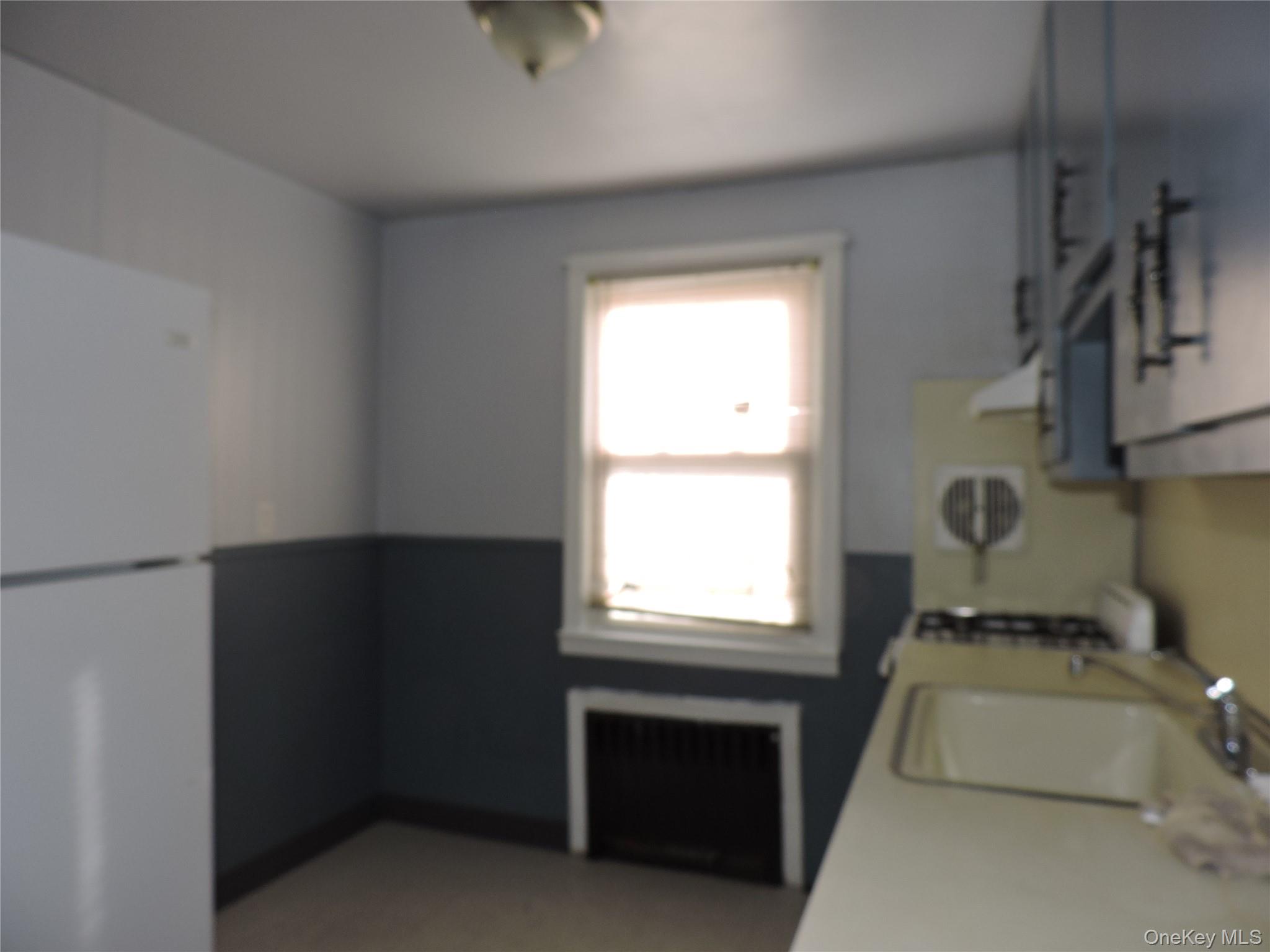 #6 photo, 1299 World Avenue, Elmont , NY 11003