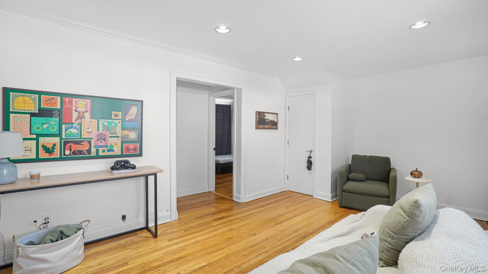 #9 photo, 224-08 Horace Harding Expressway, Oakland Gardens , NY 11364