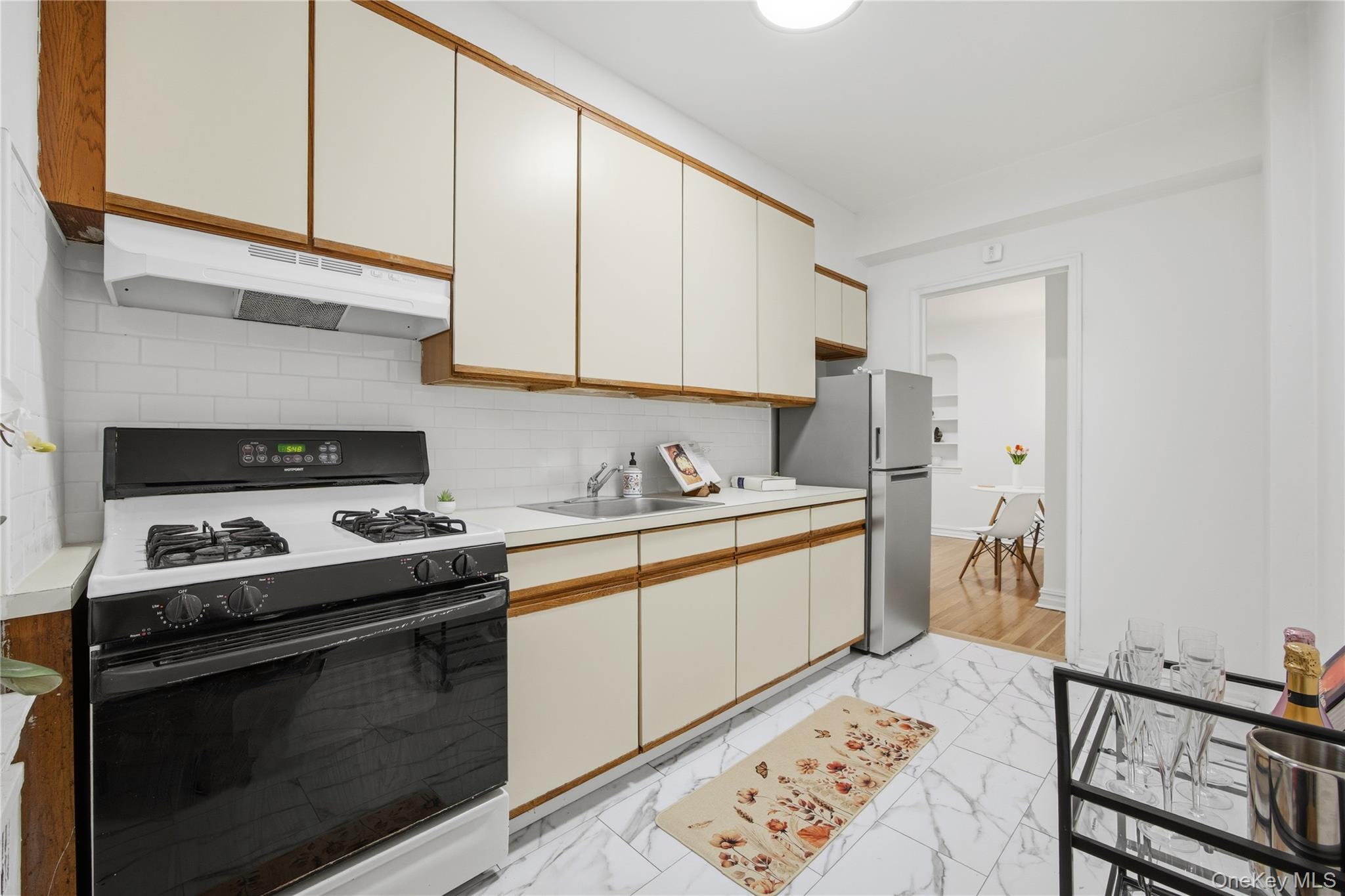 #10 photo, 35-35 75th Street, Jackson Heights , NY 11372