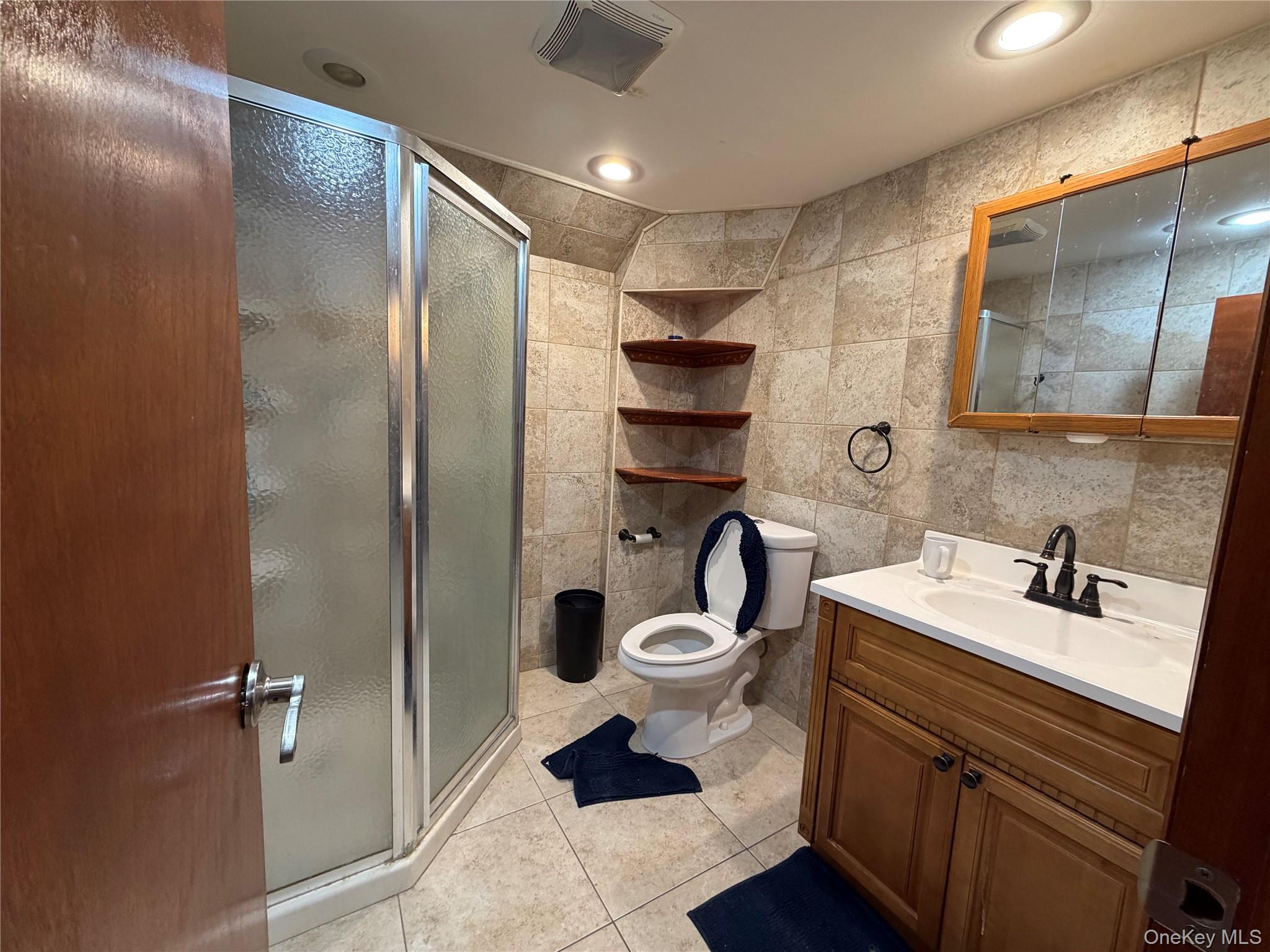 #17 photo, 6146 56th Street, Maspeth , NY 11378