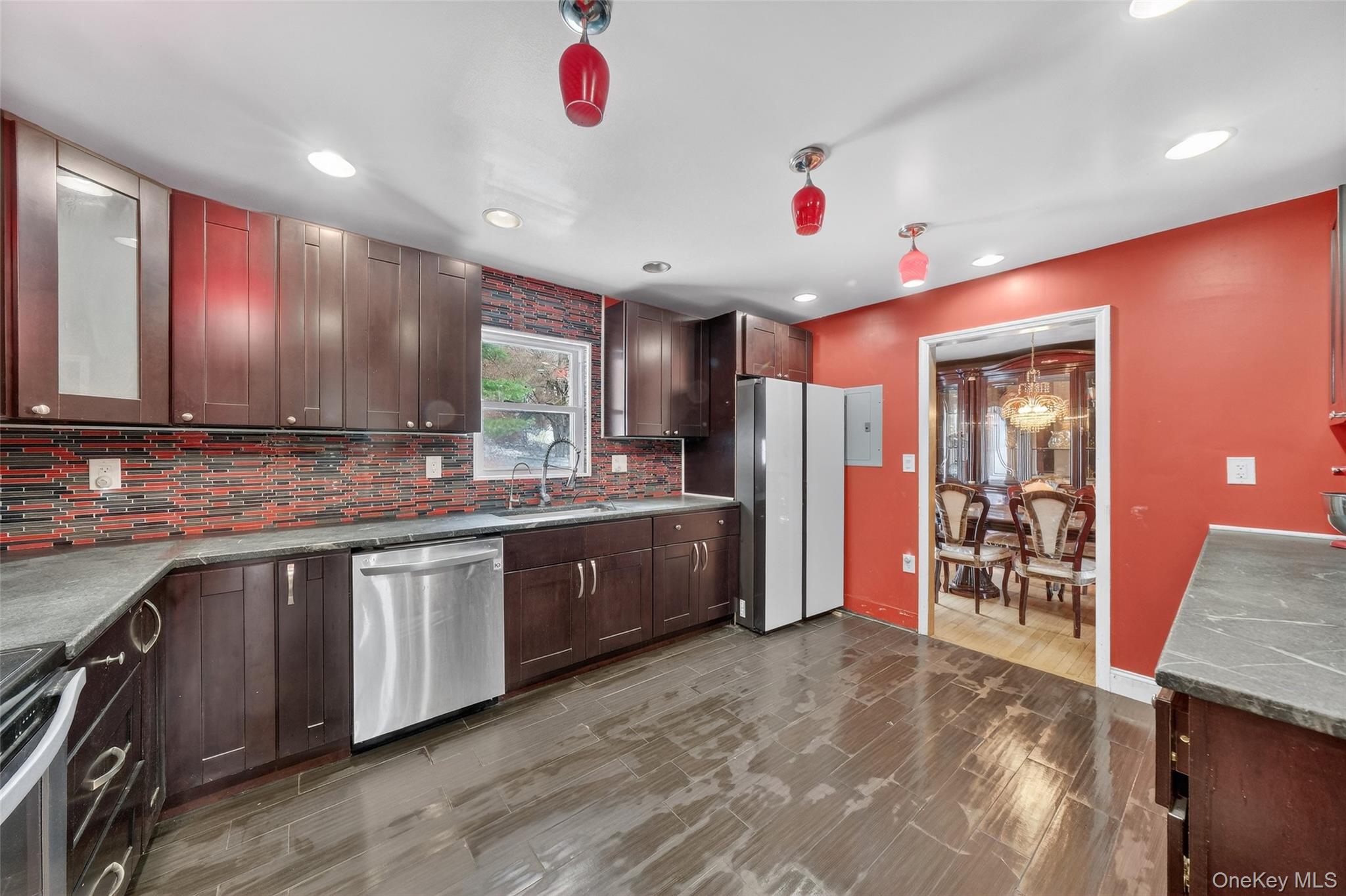 #13 photo, 93 Old Mill Road, 纽约州 Wallkill , NY 12589