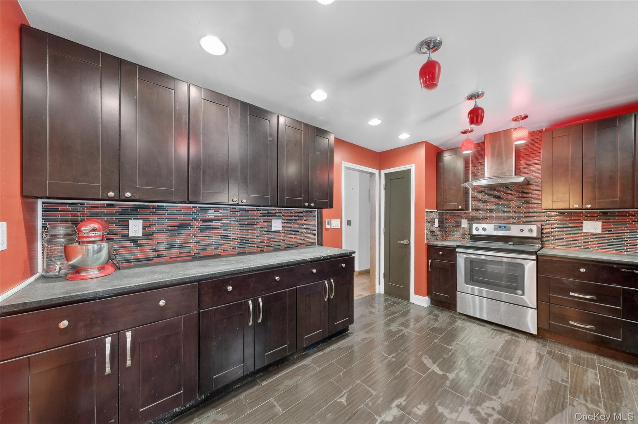 #15 photo, 93 Old Mill Road, 纽约州 Wallkill , NY 12589