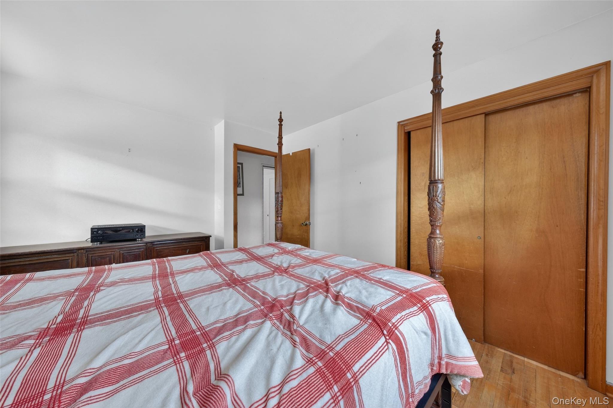 #20 photo, 93 Old Mill Road, 纽约州 Wallkill , NY 12589