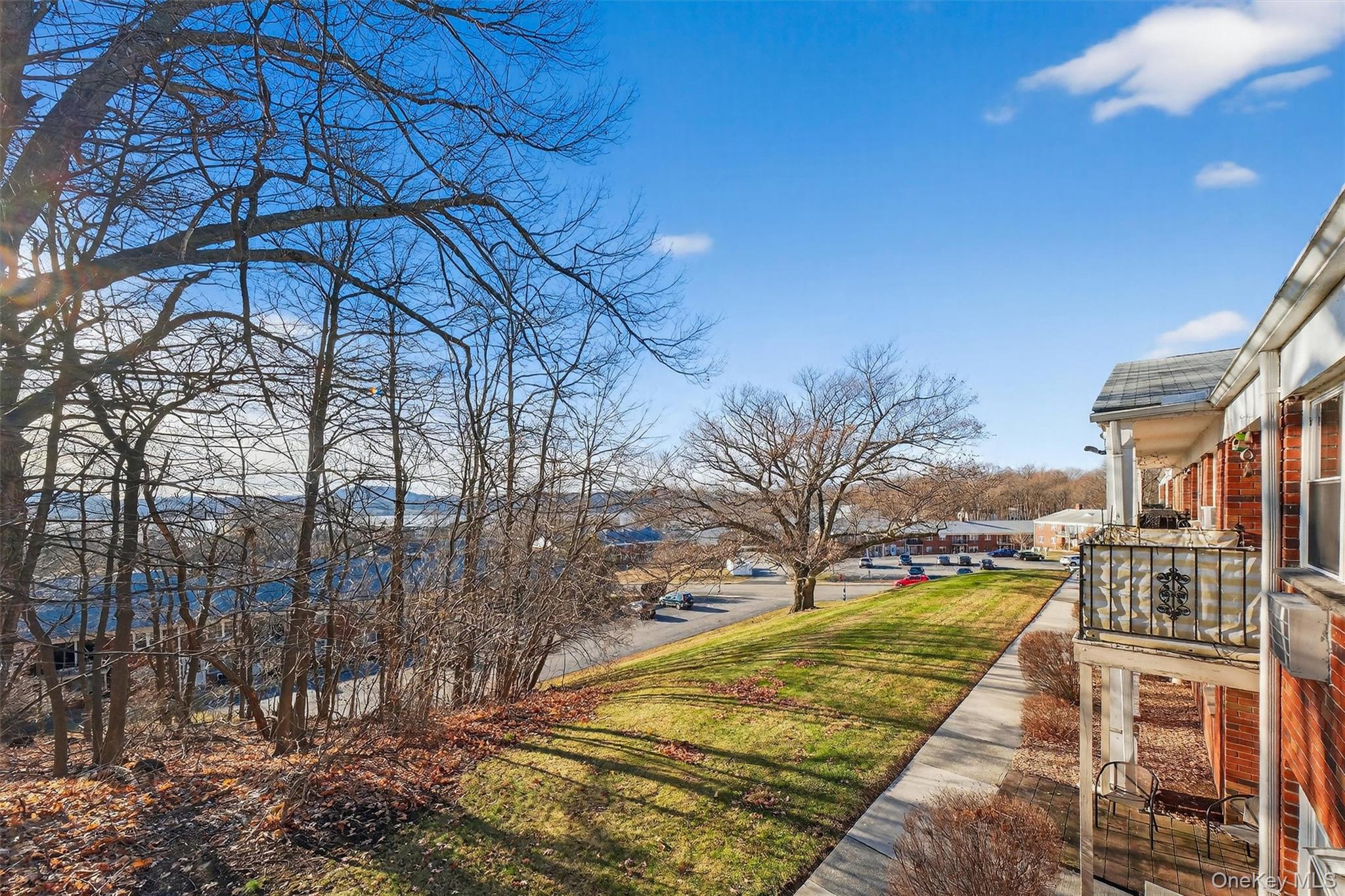 #17 photo, 4 Colonial Road, Beacon , NY 12508