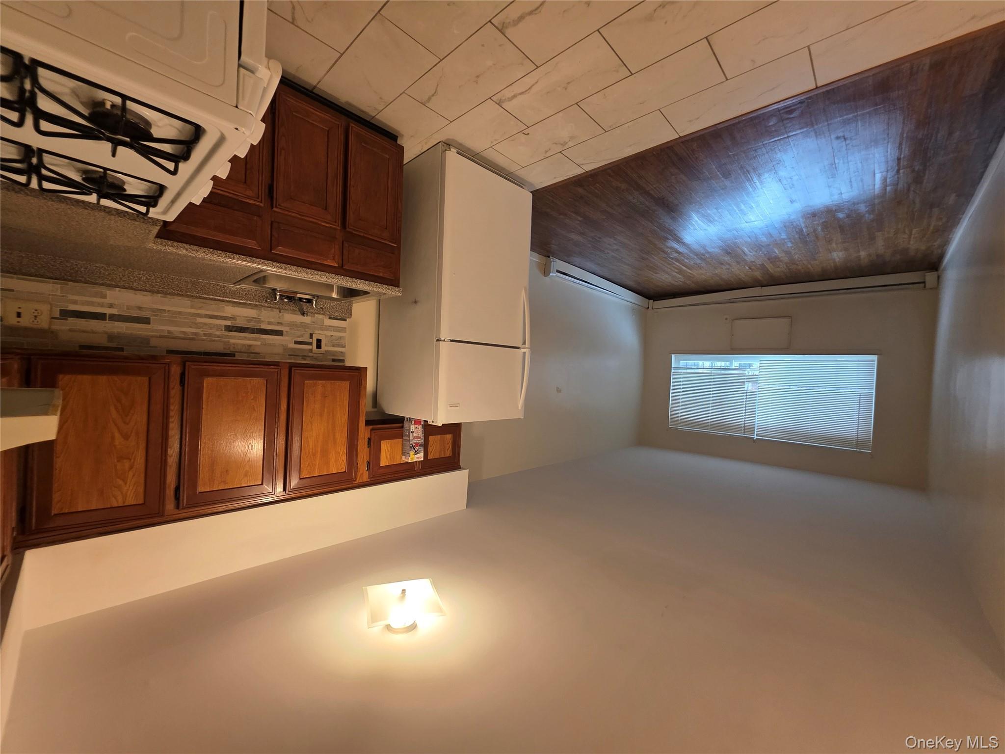 #2 photo, 3005 Ely Avenue, ब्रोंक्स Bronx , NY 10469