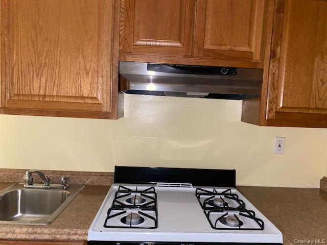 #11 photo, 199 Hoover Road, Yonkers , NY 10710