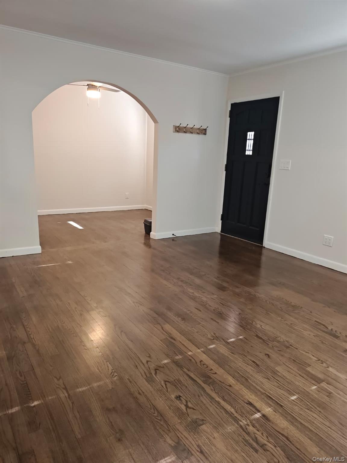 #1 photo, 2354 N Wading River Road, سوفولك Wading River , NY 11792