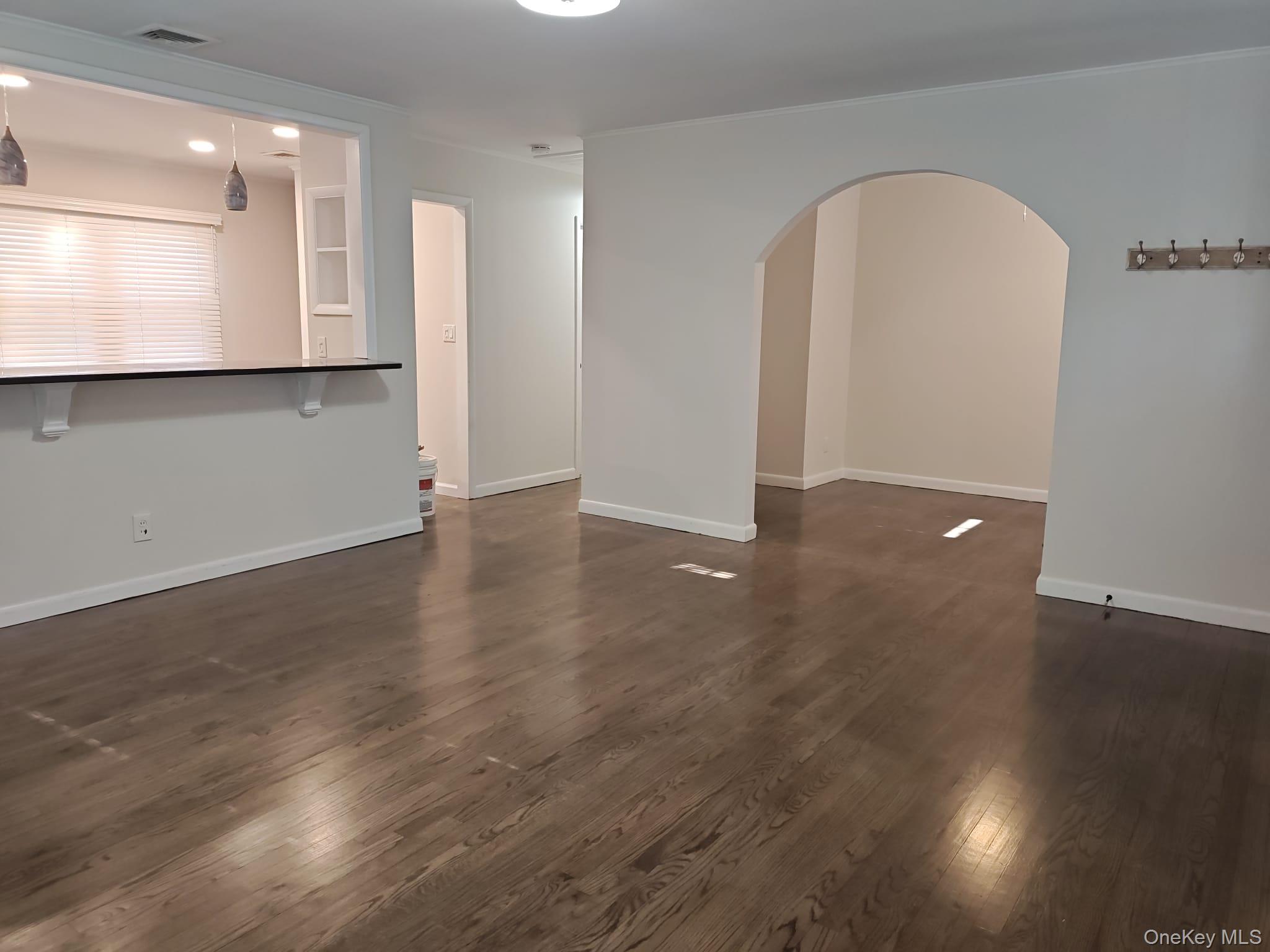 #4 photo, 2354 N Wading River Road, سوفولك Wading River , NY 11792