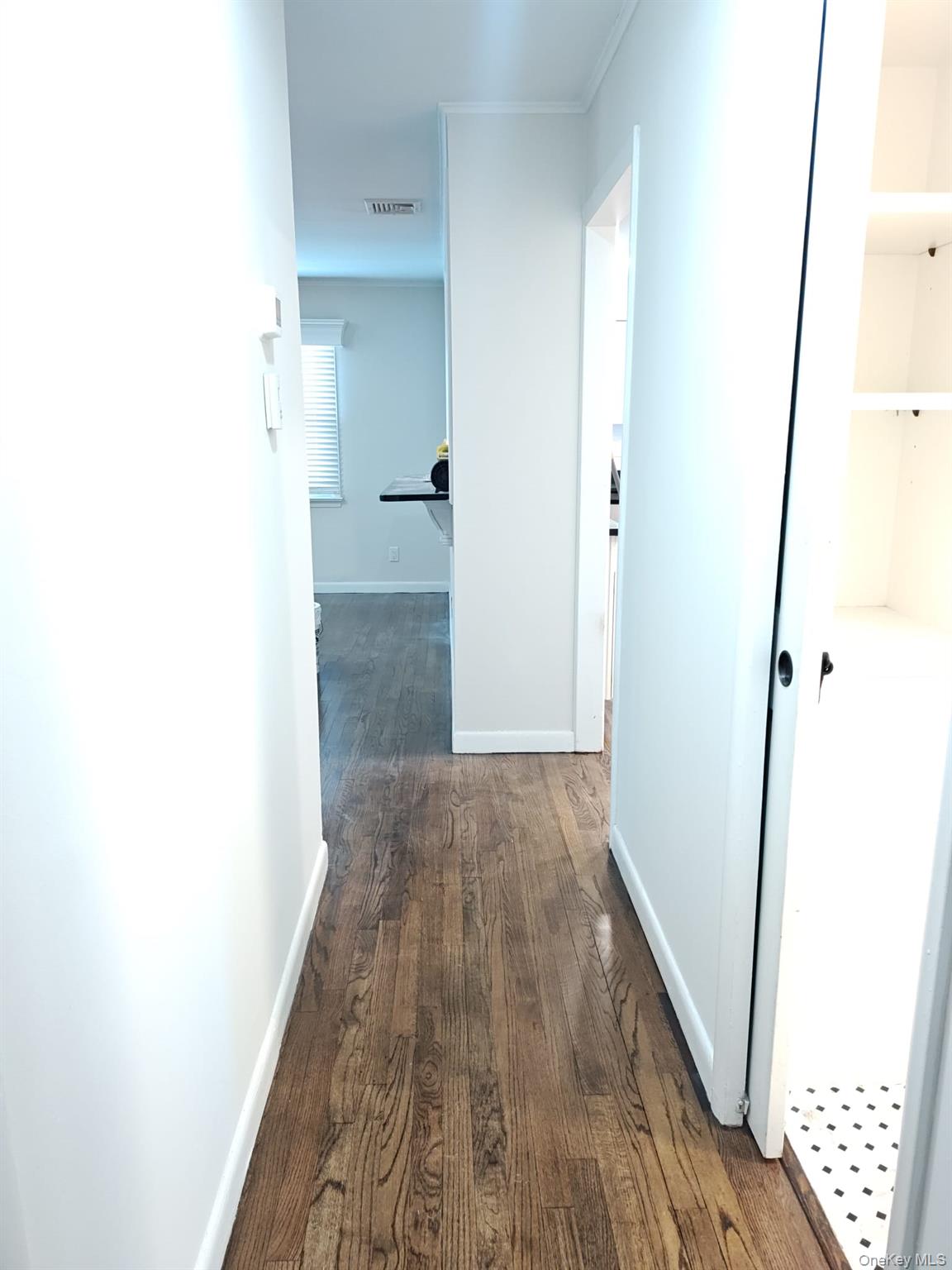 #7 photo, 2354 N Wading River Road, سوفولك Wading River , NY 11792